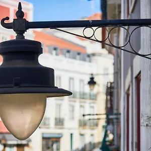 Spacious Bairro Alto With Courtyard, By Timecooler Appartement